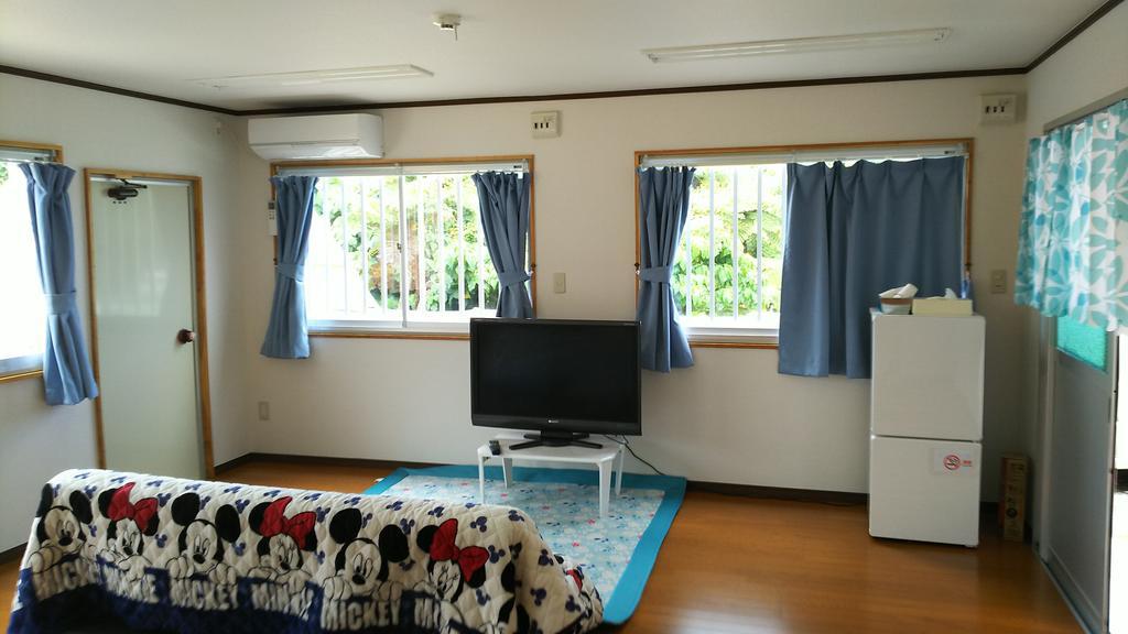 Hotel Taishou à Nakijin Extérieur photo